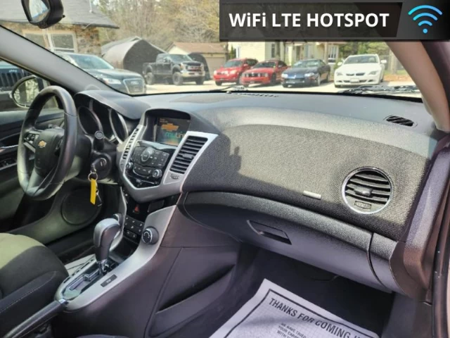 Chevrolet Cruze 1LT AUTO 2015