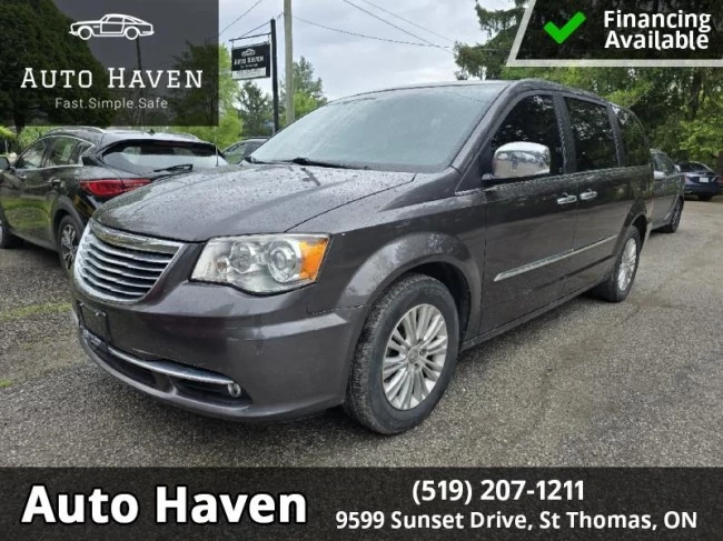 Chrysler Town & Country - 2015